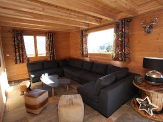 Chalet de Luxe avec Piscine Chauffée, Terrasse et Proche des Pistes - FR-1-417-6 - 7