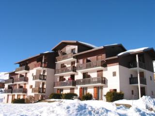 Studio cosy avec terrasse sud, proche télésiège et commerces à Fontcouverte-la-Toussuire - FR-1-417-33 - 2
