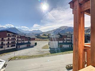 Appartement spacieux 2 étoiles, proche télésiège, 60m² pour 6 personnes, ensoleillé, parking inclus - FR-1-417-47 - La Toussuire - 1