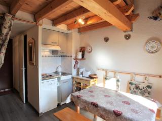 Studio cosy avec mezzanine, balcon sud proche télésiège, Fontcouverte-la-Toussuire - FR-1-417-53 - La Toussuire - 9