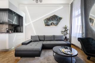 Galaxy Cube Apartment - Budapest - 0