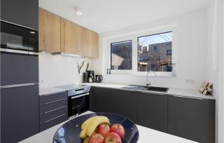 Lovely Home In Lembruchdümmer See - 4