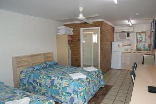 Rover Motel - 4