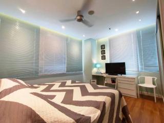 KLCC Gem walk to all - 3