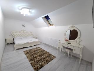 PENSIUNEA LUXURY - 2
