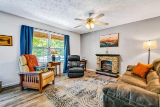 Pelican's Perch - Waynesville - 5