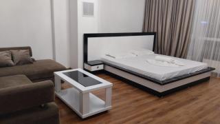 Центр. Панорамные окна. Терасса. - 7