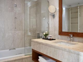 Hotel Du Lac Congress Center & Spa - 2