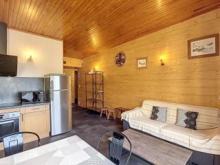 Appartement rénové 3* à La Toussuire, balcon sud, 150m pistes, 2 chambres, parking, 7 pers. - FR-1-416-53 - La Toussuire - 7