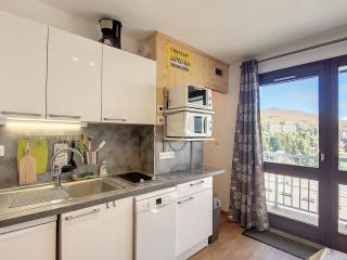 Studio rénové T2 avec balcon, au cœur des pistes, non fumeur - FR-1-416-32 - 9