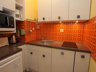 Studio cosy avec terrasse exposée sud - Proche pistes et commerces - FR-1-416-48 - 3