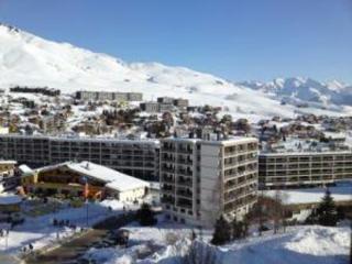 Charmant studio 4 pers. à 50m pistes, balcon, proche commerces, animaux acceptés - FR-1-416-83 - 2