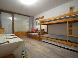 Studio pour 4 personnes avec balcon Sud, au pied des pistes, centre des Menuires - FR-1-452-99 - Les Menuires - 8