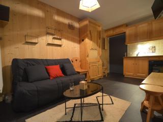 Studio 4 pers. Les Menuires - balcon, casier à skis, ascenseur - FR-1-452-159 - Les Menuires - 6
