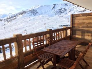 Appartement de standing aux pieds des pistes avec parking couvert - FR-1-416-183 - La Toussuire - 1