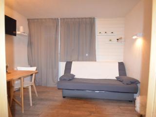 Charmant studio aux Ménuires, proche des pistes, équipé pour 3 personnes avec balcon nord-ouest - FR-1-452-173 - Les Menuires - 1