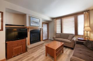 Comfortable Zephyr Mountain Lodge condo with the perfect view from the balcony condo - 9