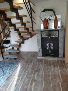 Namelis uždarame kieme - 3