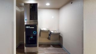 voco College Station Aggieland by IHG - 0