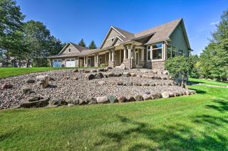 Tranquil Lake Elmo Farmhouse: Hiking Nearby! - 8