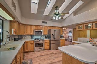 Cozy Pine Retreat with Private Hot Tub and Views - Pine - 3