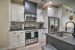 Bright Amarillo Townhome Near Parks and Town! - Amarillo - 4