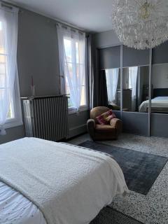 Home in Oiry - - 2