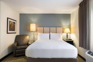 Sonesta Simply Suites Hampton - Hampton - 6
