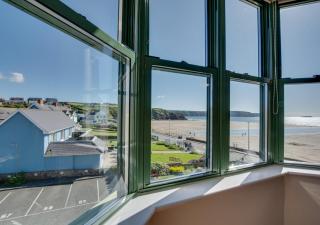 32 St Brides Bay View Apts - Broad Haven - 4
