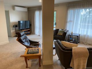 West End Precinct 2 Bedroom Apartment close to walkway and ocean - New Plymouth - 4