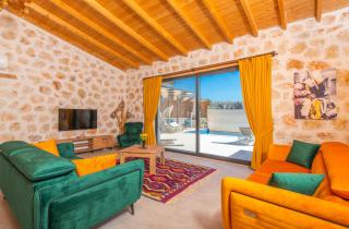 Havuzu dışarıdan görünmeyen jakuzili özel havuzlu lüks villa - Kalkan - 8
