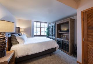Lovely Zephyr Mountain Lodge Condo with Cozy Alcove - Close to Mountain condo - 4