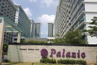 Studio Lake View at Palazio Mount Austin IKEA Aeon Free Netflix by GDRAGON HomeStay - Johor Bahru - 9