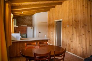 Cherry Lane Apartments - Bright - 8