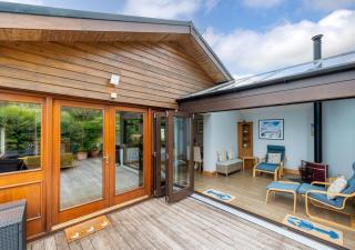Cascade - Saundersfoot - 0