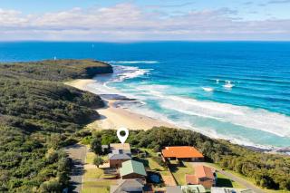 Bommie Coastal Headland - 4