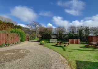 Holly Cottage - Haverfordwest - 2