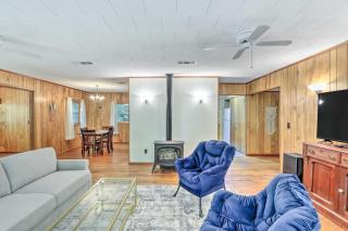 Secluded Franklin Cabin with Furnished Deck! - 6