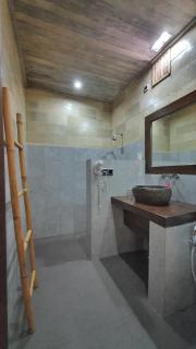 Samba Villas Beachfront View - Gili Trawangan - 9