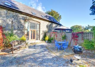 Threshing Barn - Llansawel - 0