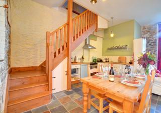 Threshing Barn - Llansawel - 4