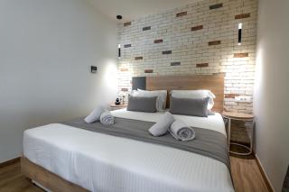 Hotel @Syngrou Fix - 0