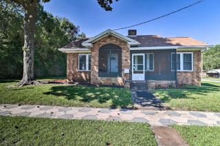 Jacksonville Group Getaway about 8 Mi to Dtwn! - 8