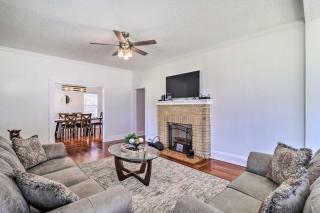 Jacksonville Group Getaway about 8 Mi to Dtwn! - 6