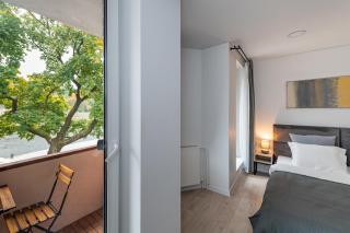 RIVERFRONT 2BD Old Town Apartment by Hostlovers - Kaunas - 9