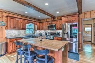 Rustic Oakhurst Retreat Less Than 4 Mi to Bass Lake! - Oakhurst - 8