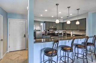 Stylish Bayfront Townhome Less Than 10 Mi to Beach! - Mary Esther - 9