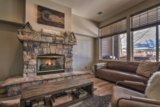 Waterfront Home with Scenic Views in Silverthorne - 8