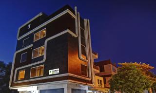 Treebo Stellar Inn - New Delhi - 9