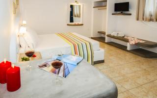 Om Living Milos - Pollonia - 9